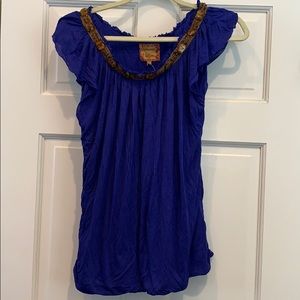 Scarlet Skye royal shirt with amber stones. NWT Lg